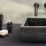 LAVABO CARRÉ À COMPTOIR ENTIÈREMENT POLI - NOIR 40X40X15CM – Image 4