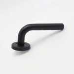 Round door handle with rosette for interior doors |Powerful retaining spring, support cams |Black